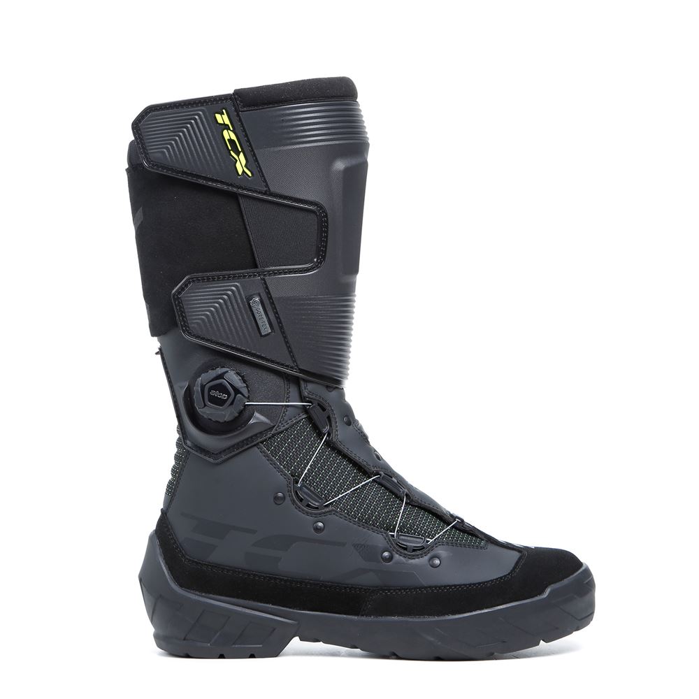 TUEBRN_DAINESE22AGV.0000595_SN006809_CLOSEUP02-1920x0_0ZOSYY_11.jpg