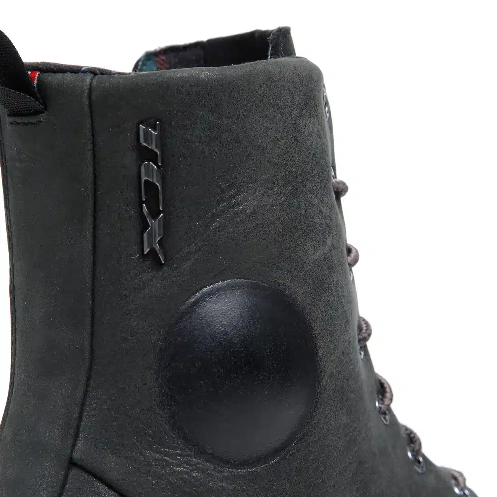 blend-2-gtx-black6.webp blend-2-gtx-black6.webp