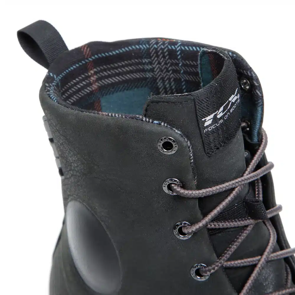 blend-2-gtx-black7.webp blend-2-gtx-black7.webp